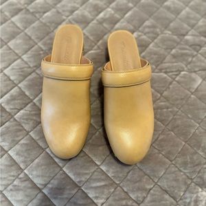 Madewell Clogs Size 8.5